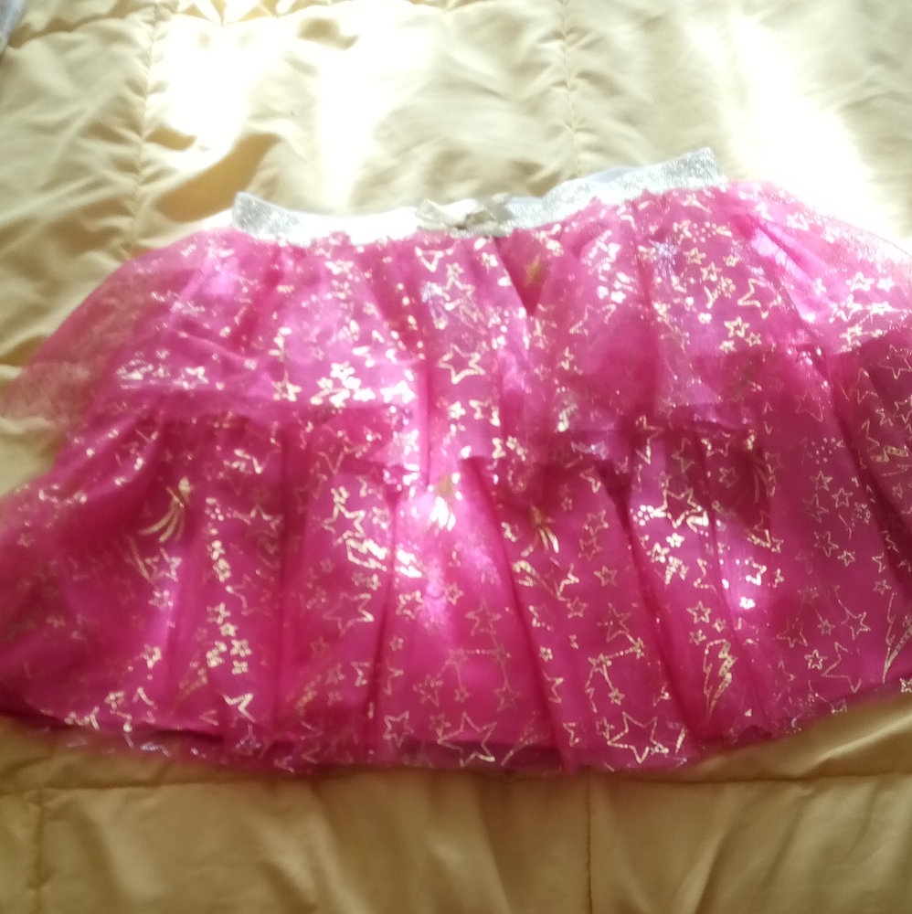Nice play in skirt for girl
